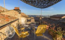 Terraced house with panoramic terrace