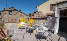 Terraced house with panoramic terrace