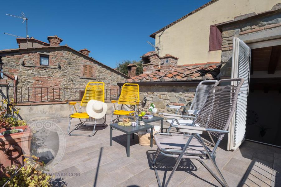 Terraced house with panoramic terrace