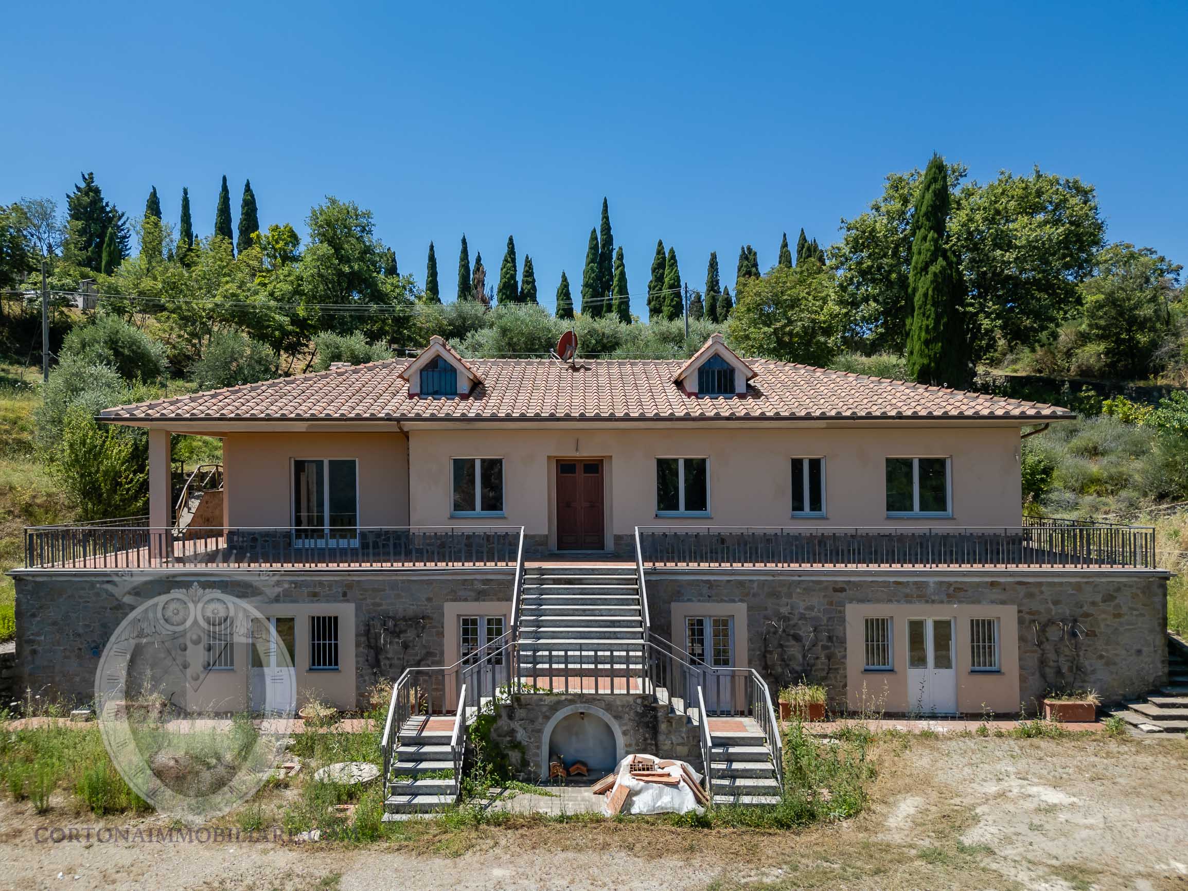 Magnificent Villa in Cortona