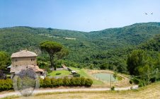 Villa padronale con piscina e colonica