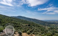 Casale con vista e annessi