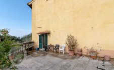 Apartment in the center with terrace