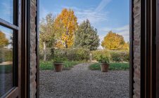 Appartamento con giardino e piscina