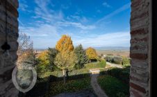 Appartamento con giardino e piscina