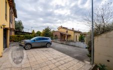 Villa with garden